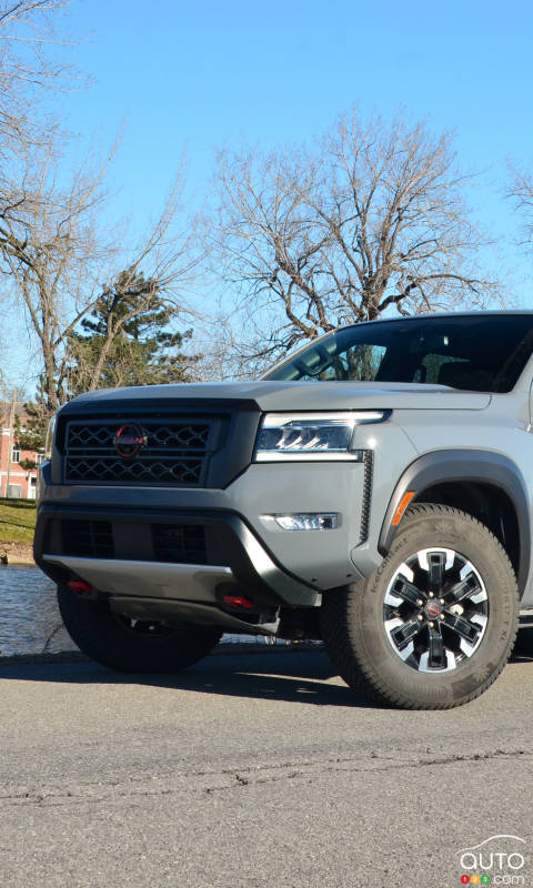 2022 Nissan Frontier PRO-4X Review: The Renewal of an Old-School Pickup